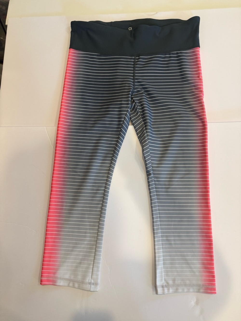 GAP Black, Gray & Pink Gradient Stripe Leggings